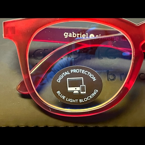 NWT Gabriel and Simone Kids Blue Light blocking glasses with soft case - Picture 2 of 5